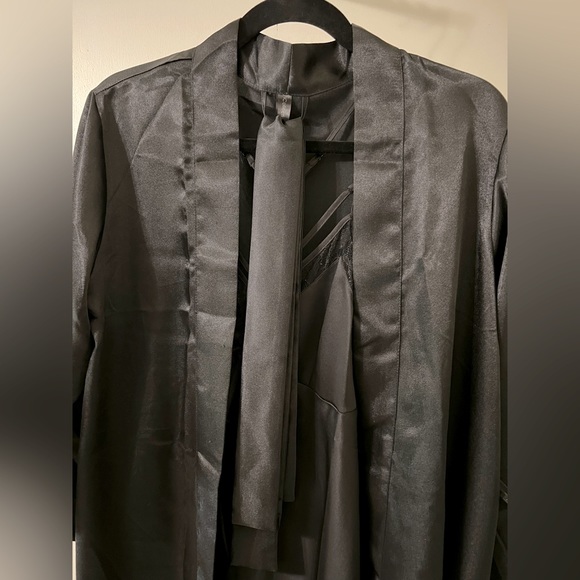 Sexy Lace Slip Dress Set with Robe and Satin Belt in Black size S - Picture 6 of 7